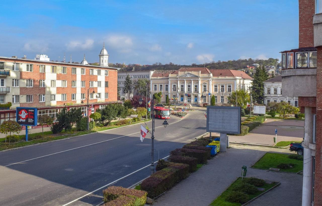 Central Park Apartment Τούρντα Εξωτερικό φωτογραφία